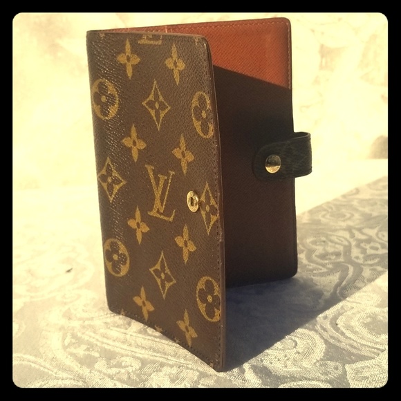 Louis Vuitton Other - Louis Vuitton Monogram Agenda PM Notebook Cover